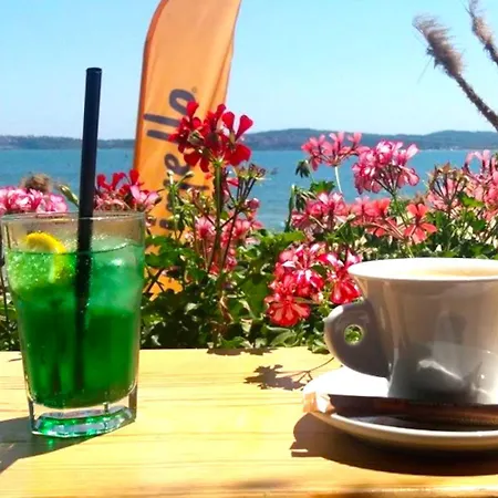 Happy-u House - Modern And With Stunning View Prázdninový dům *