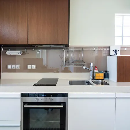 Happy-u House - Modern And With Stunning View Prázdninový dům *