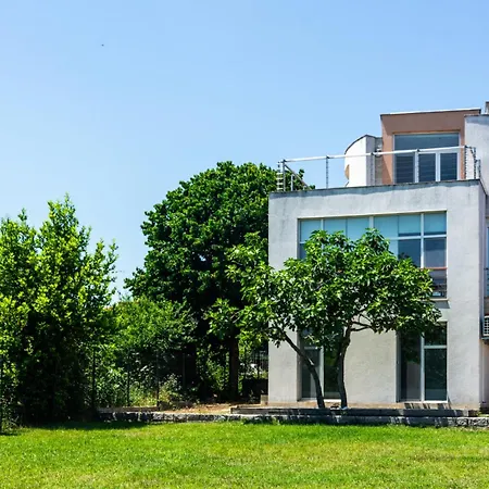 Happy-u House - Modern Sea View Retreat For Every Seasons *