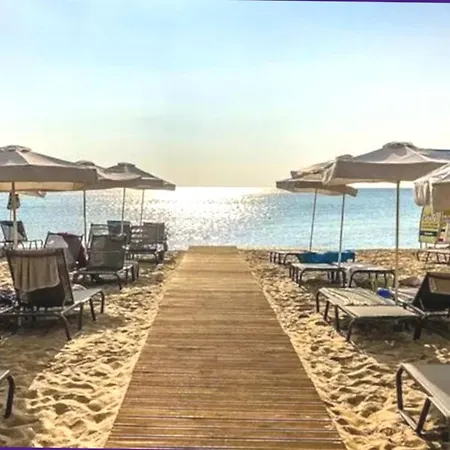 Holiday home Happy-u House - Modern Sea View Retreat For Every Seasons