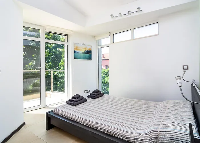 Happy-u House - Modern And With Stunning View Chernomorets