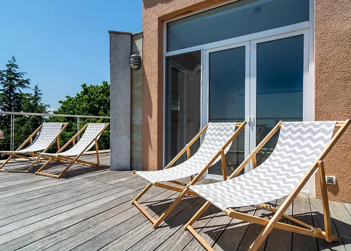 Happy-u House - Modern And With Stunning View